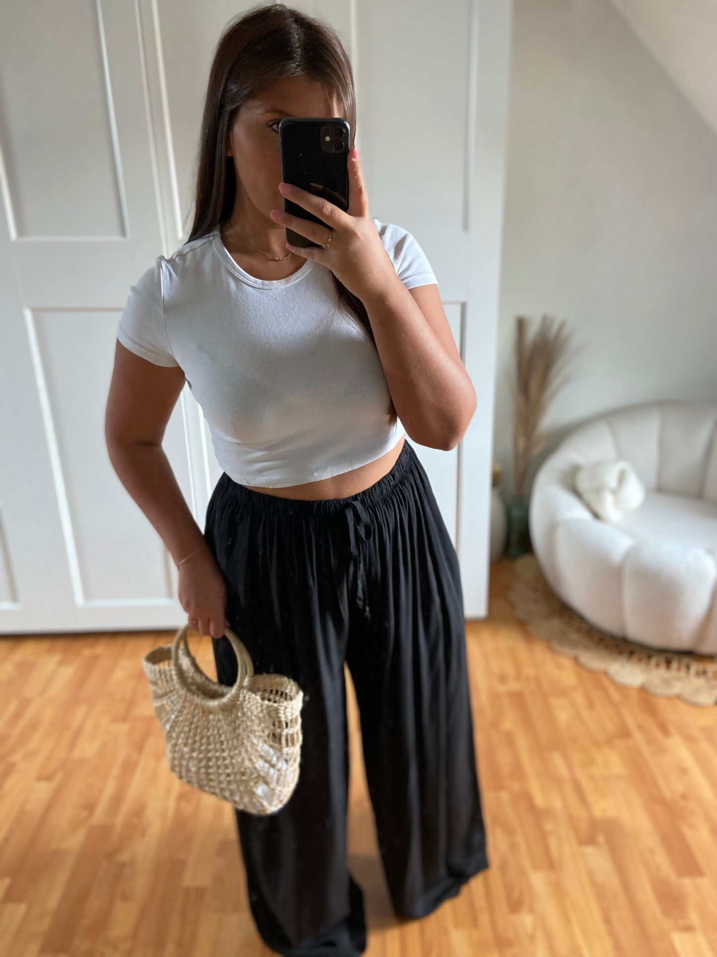 Pantalon Palazzo fluide avec poche | Noir | EMNA