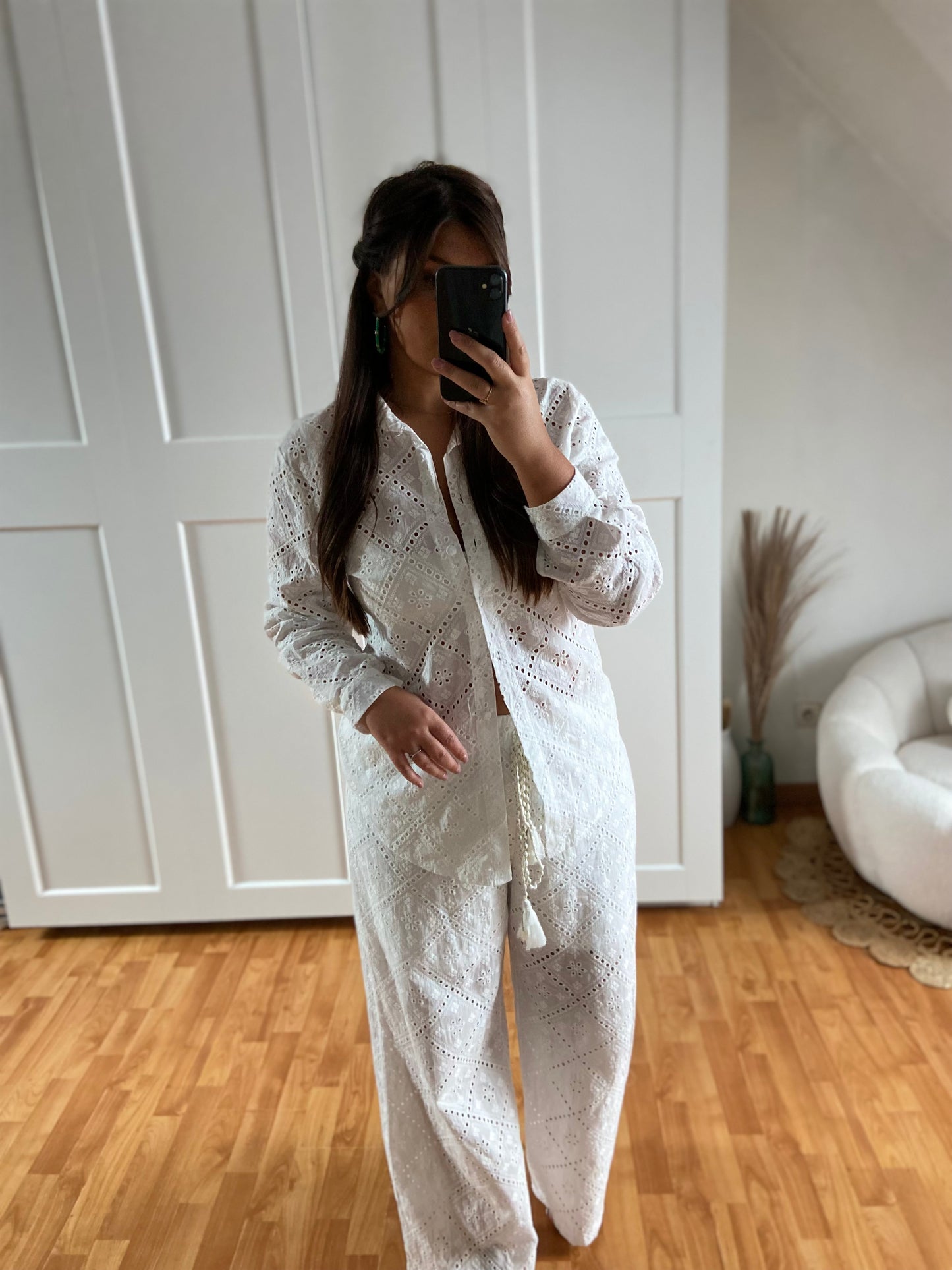 Ensemble chemise bouton brodé et pantalon | Blanc | MAURINE