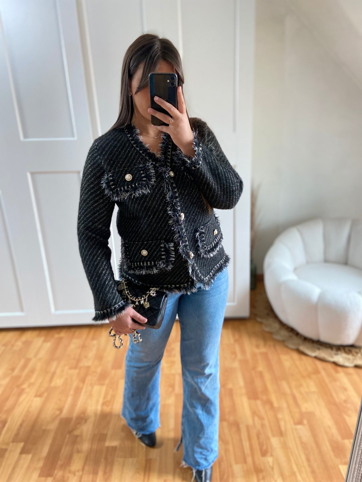 Pull gilet bouton perle doré | Noir | CLAUDIE