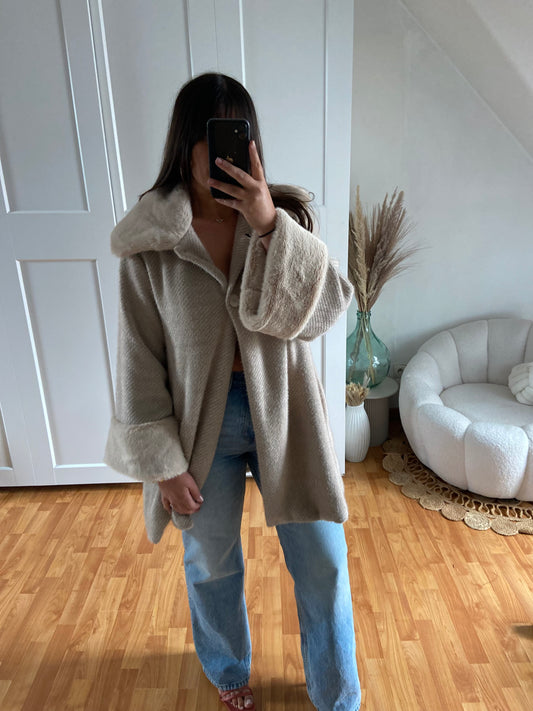 Cape | Beige | ZOE