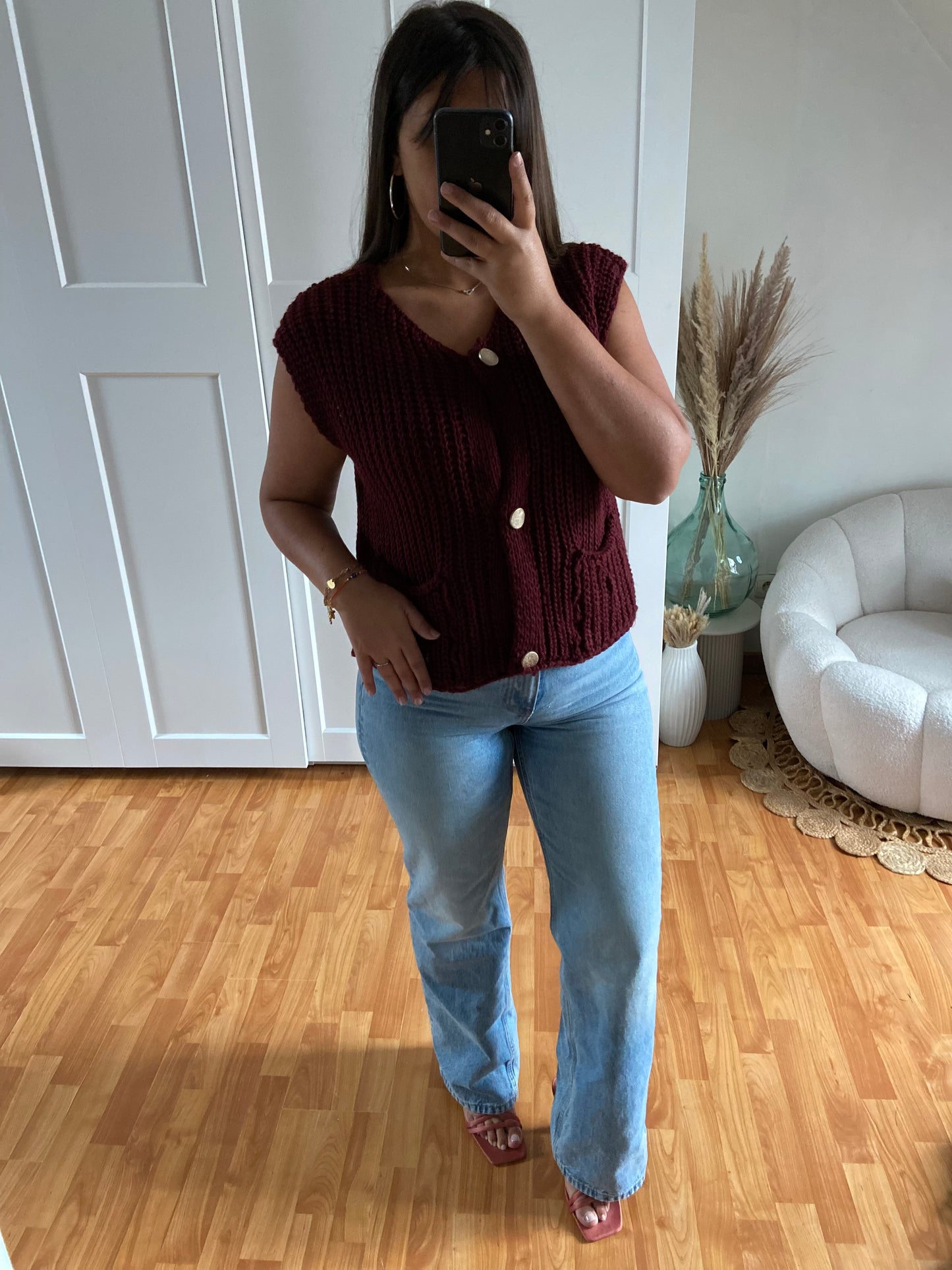 Pull sans manche bouton dorée | Bordeaux | KAREN